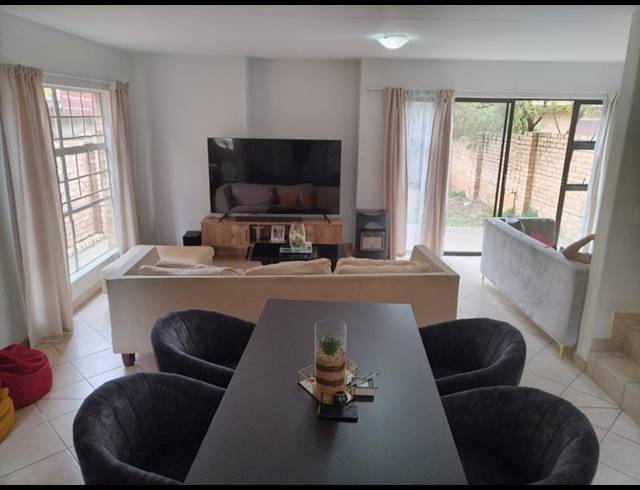 3 BEDROOM PROPERTY TO RENT IN OUKRAAL ESTATE